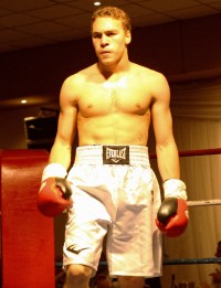 Kurt Bahram boxeador