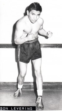 Nelson Levering boxer