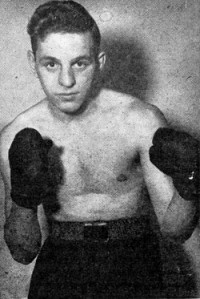 Larry Villeneuve boxer