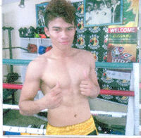 Boy Dondee Pumar boxer