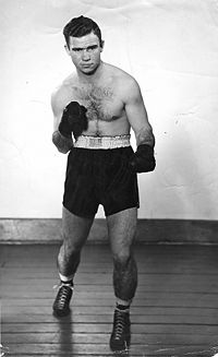 Buddy Holderfield boxer