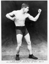 Arthur Evernden boxer