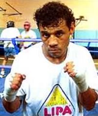 Enrique Areco boxer