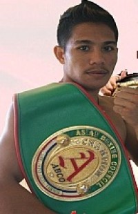 Mateo Handig боксёр