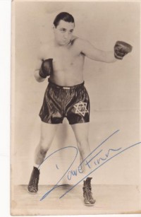 Dave Finn boxer