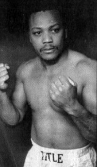 Lorenzo Boyd boxer