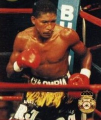 Luis Mendoza boxer