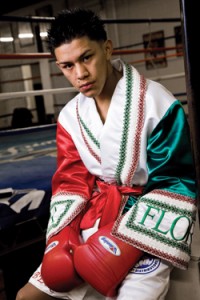 Miguel Flores boxer