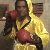 Valmir Rosario boxer