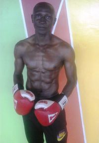 Michael Nyawade boxeador