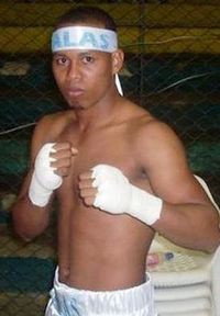 Anuar Salas boxeador