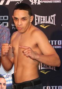 Jovany Fuentes boxer