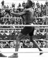 Gus Rhodes boxer