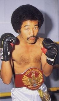 Yoko Gushiken boxer