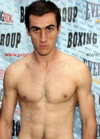 Robizoni Omsarashvili boxeur