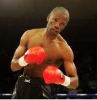 Bongani Mlotshwa boxeador
