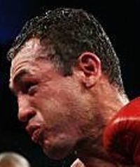 Jose Luis Cruz boxer