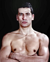 Samy Anouche boxer