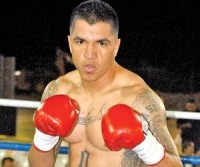 Alvaro Robles boxeur