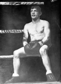 Dennis Sale boxer