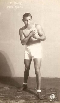 Tomas Cola boxeador