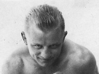 Karl Neubauer boxer