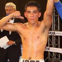 Joel Montes de Oca boxer