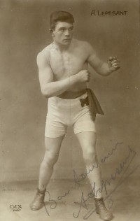 Albert Lepesant boxer