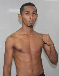 Everardo Castillo boxer