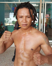 Domi Nenokeba boxeador