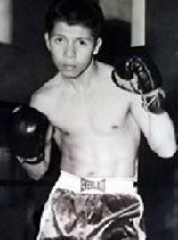 Rudy Cisneros boxeador