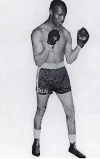 Larry Barrett boxer