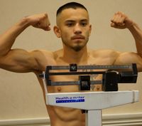 Emanuel Robles boxer