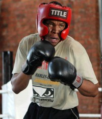 George Mdluli boxeador