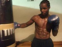 Mziwoxolo Ndwayana boxeur