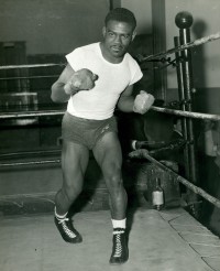 Roscoe Scally boxer