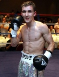 Nathan Reeve boxer