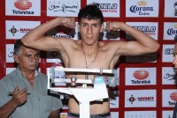 Carlos Perez boxer