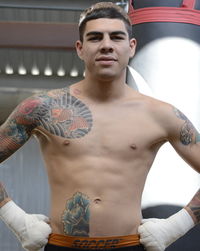 Victor Mendez boxer