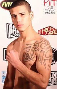 Erik Ruiz boxer