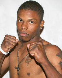 Derrick Murray boxer