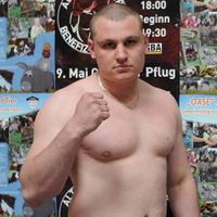 Patryk Kowoll boxeador