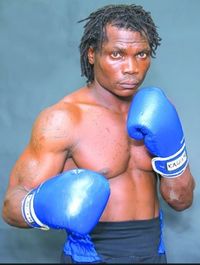 Sunday Olalekan boxer