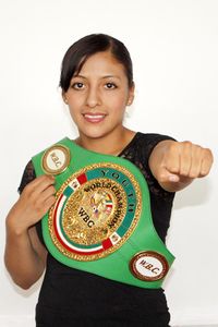 Jessica Nery Plata boxeador