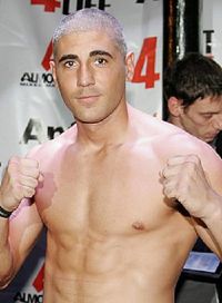 Cesar Cordoba boxer