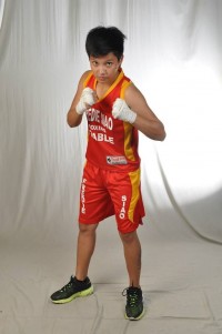 Honey Mae Bermoy boxer