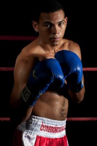 Alex Theran boxer