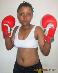 Asha Ngedere boxer