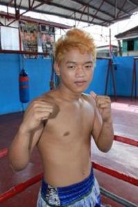 Johnreil Maligro boxer