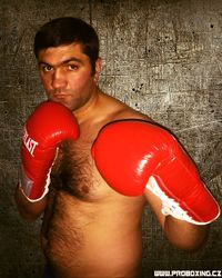 Revaz Karelishvili боксёр